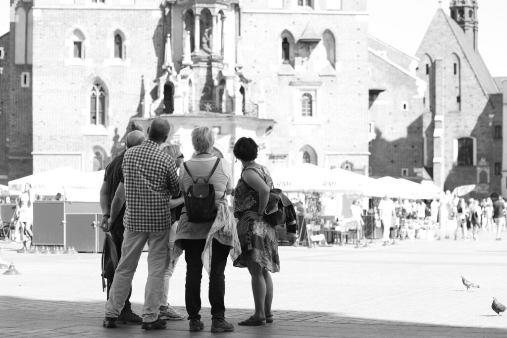 rynek_glowny_sukiennice_1920